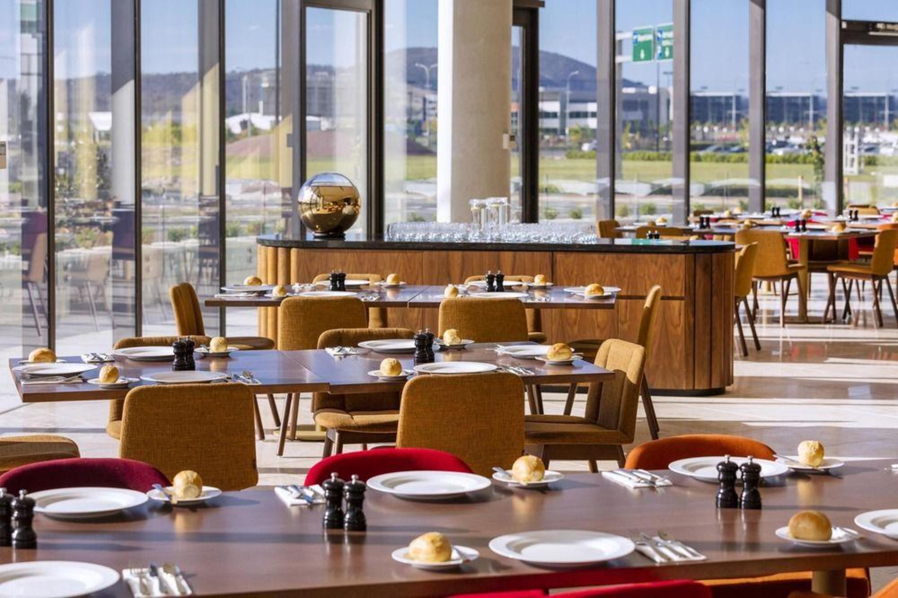 Vibe Hotel Canberra Eksteriør billede