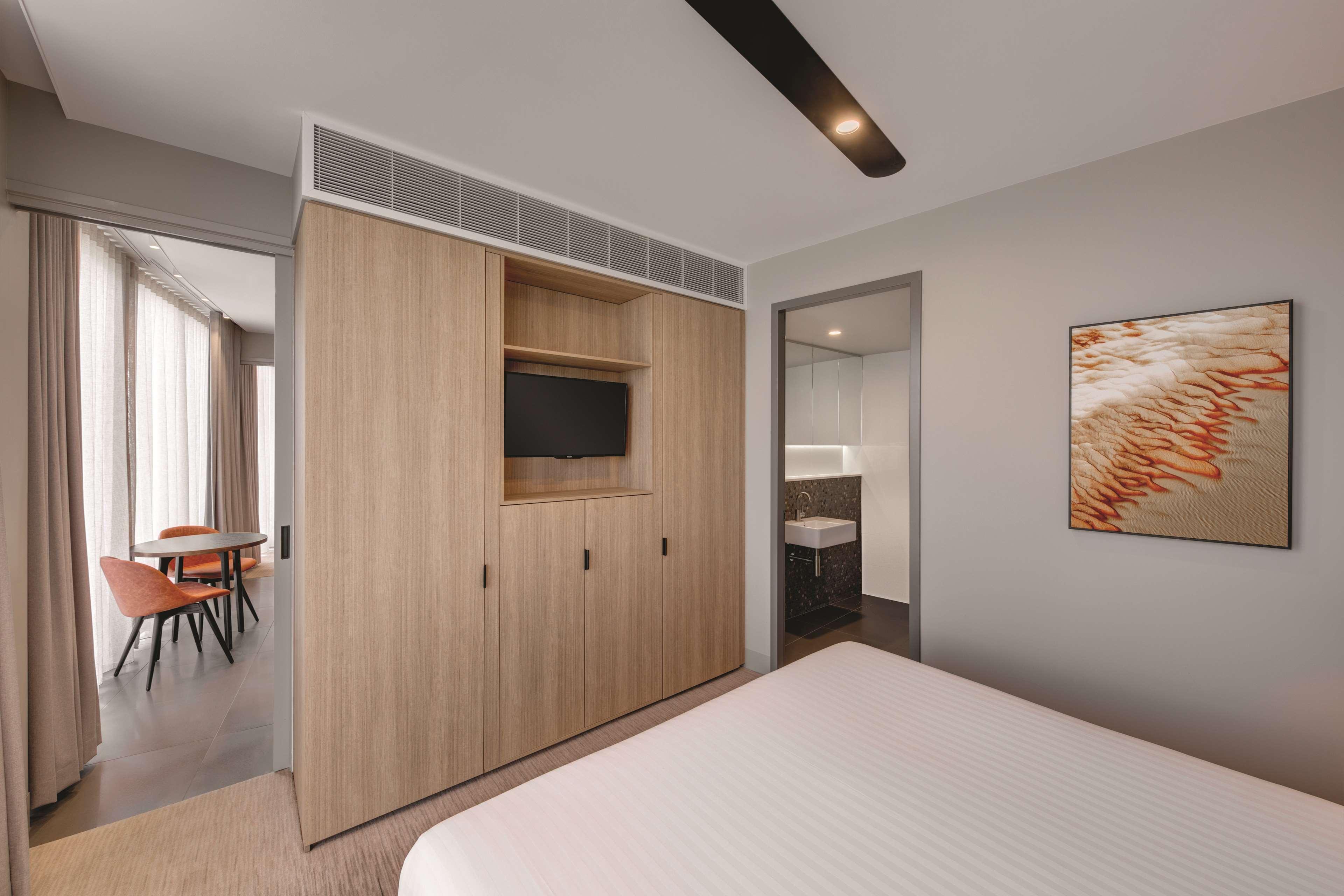 Vibe Hotel Canberra Eksteriør billede