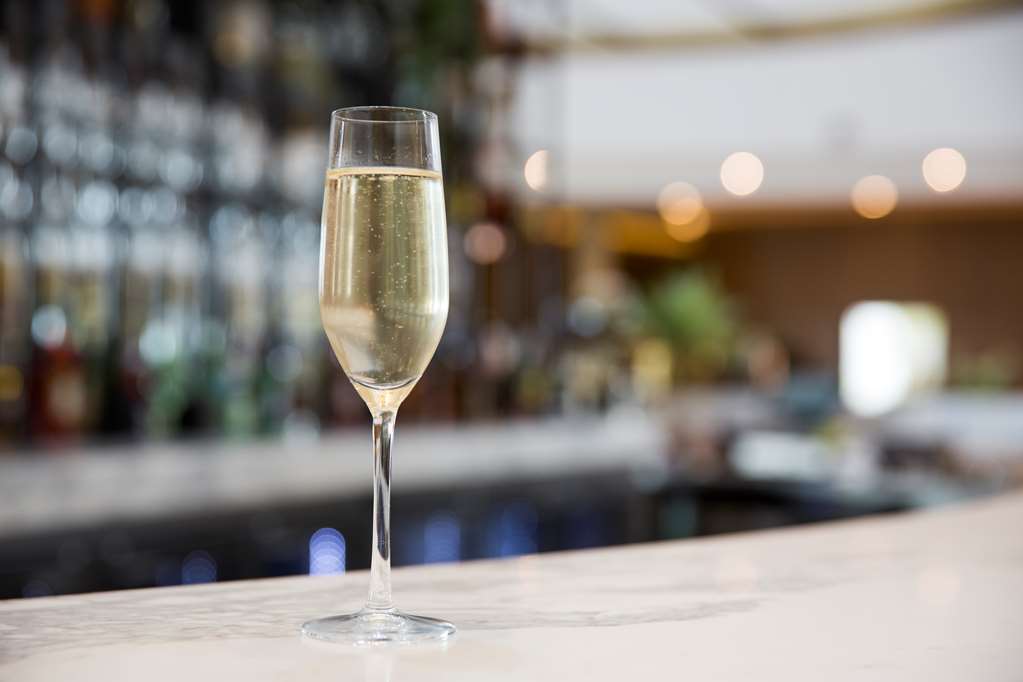 Vibe Hotel Canberra Restaurant billede